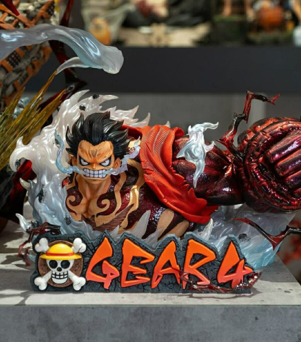 Luffy Gear 4