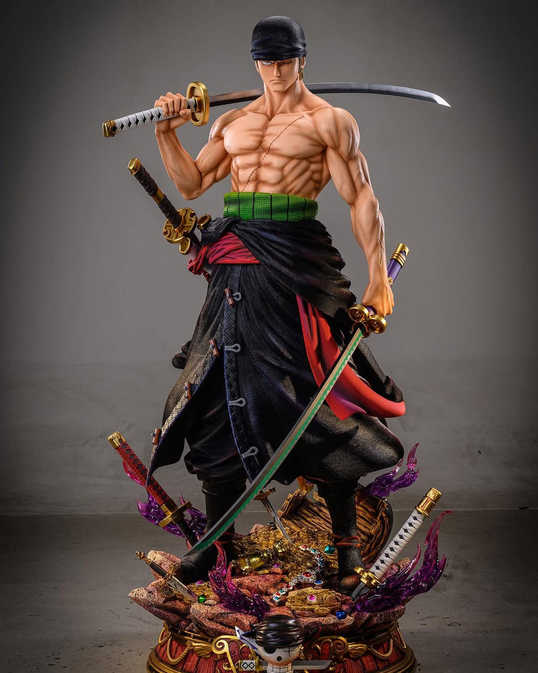 Zoro statue 1 1 (1)