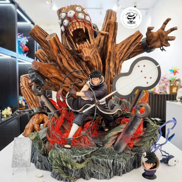 Obito statue (2)