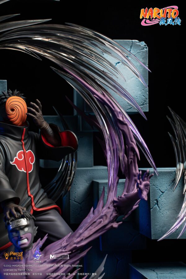 Tobi madara statue (12)